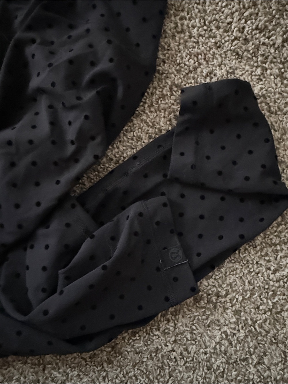 Lululemon polka dot set - Picture 5 of 5